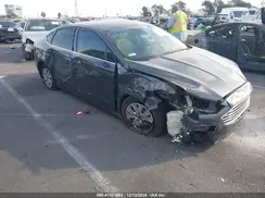 3FA6P0G79KR135513 2019 FORD FUSION