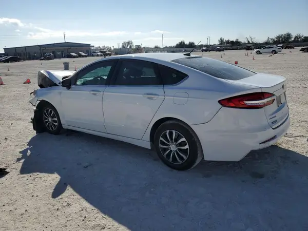 3FA6P0G79KR161710 2019 FORD FUSION - Image 2
