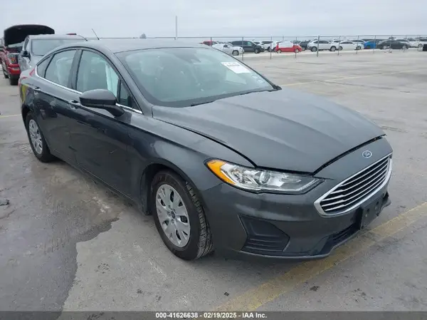 3FA6P0G79KR215541 2019 FORD FUSION - Image 1