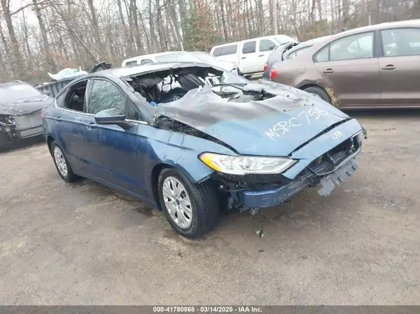 3FA6P0G79KR267560 2019 FORD FUSION - Image 1
