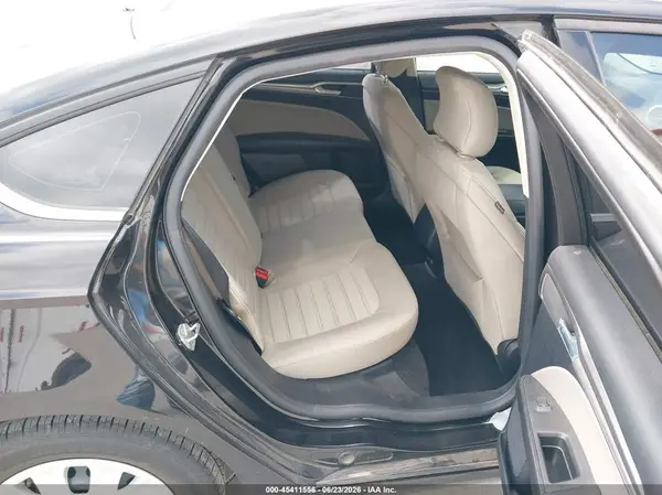 3FA6P0G79KR273939 2019 FORD FUSION - Image 8