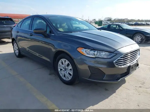 3FA6P0G79KR283029 2019 FORD FUSION - Image 1