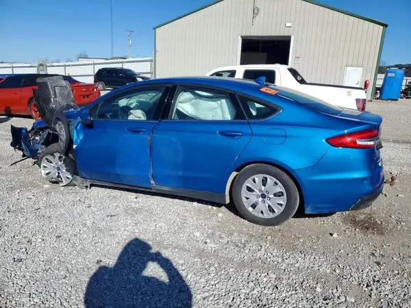 3FA6P0G79LR200121 2020 FORD FUSION - Image 2