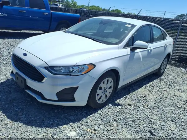3FA6P0G79LR201527 2020 FORD FUSION - Image 2
