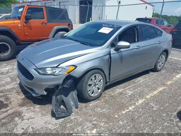 3FA6P0G79LR266569 2020 FORD FUSION - Image 2