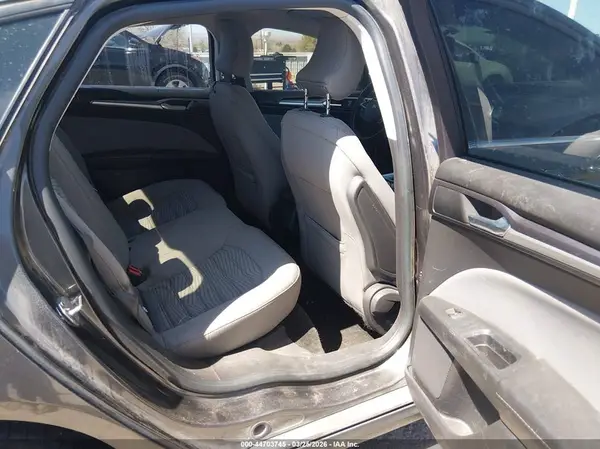 3FA6P0G7XGR114726 2016 FORD FUSION - Image 8