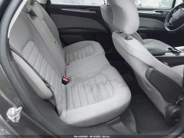 3FA6P0G7XGR128965 2016 FORD FUSION - Image 8
