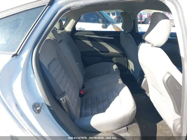 3FA6P0G7XGR255151 2016 FORD FUSION - Image 8
