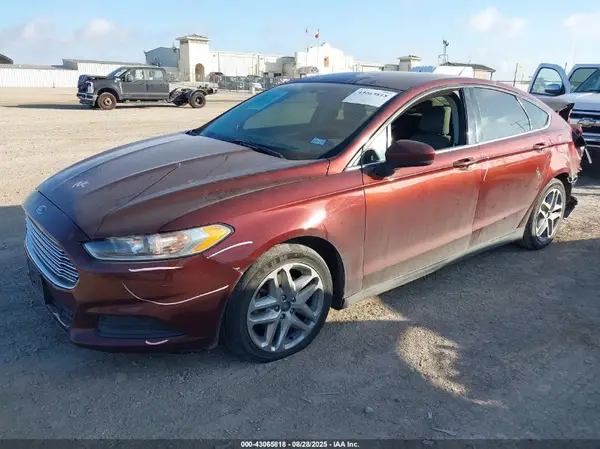3FA6P0G7XGR302145 2016 FORD FUSION - Image 2