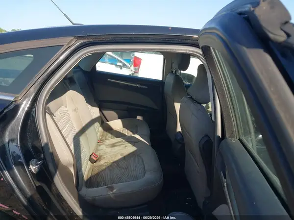 3FA6P0G7XGR310679 2016 FORD FUSION - Image 8