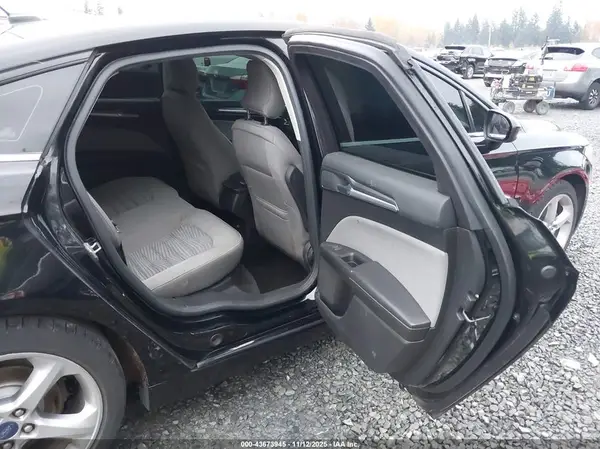 3FA6P0G7XGR314490 2016 FORD FUSION - Image 8