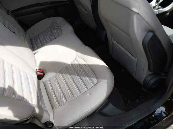 3FA6P0G7XGR376276 2016 FORD FUSION - Image 8
