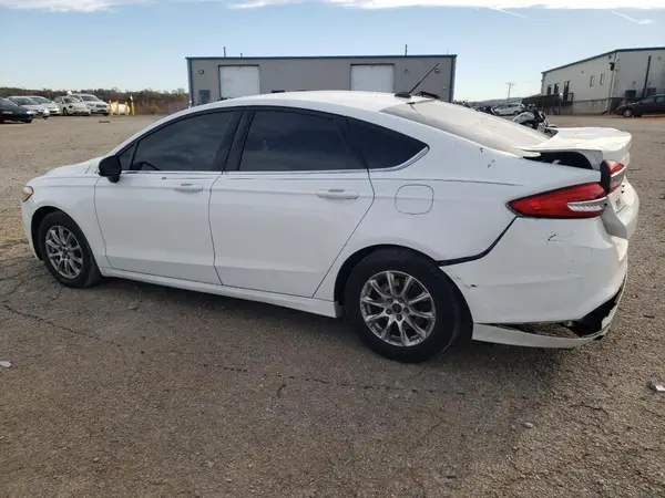 3FA6P0G7XHR137652 2017 FORD FUSION - Image 2