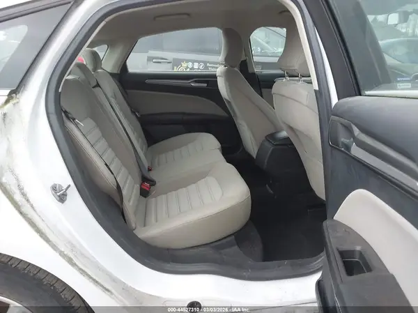 3FA6P0G7XHR150353 2017 FORD FUSION - Image 8