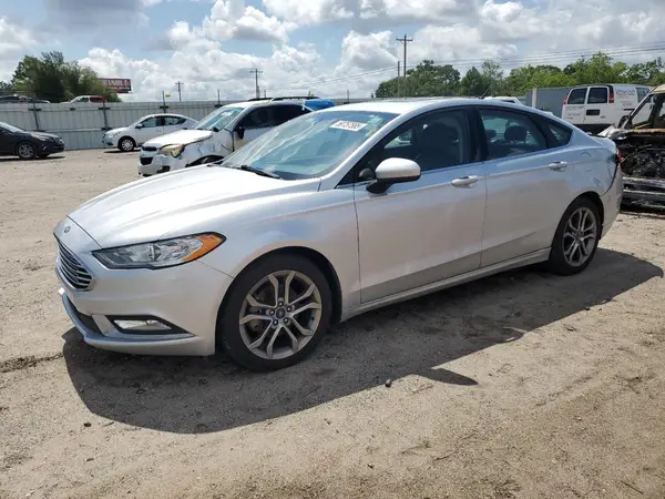 3FA6P0G7XHR269374 2017 FORD FUSION - Image 1