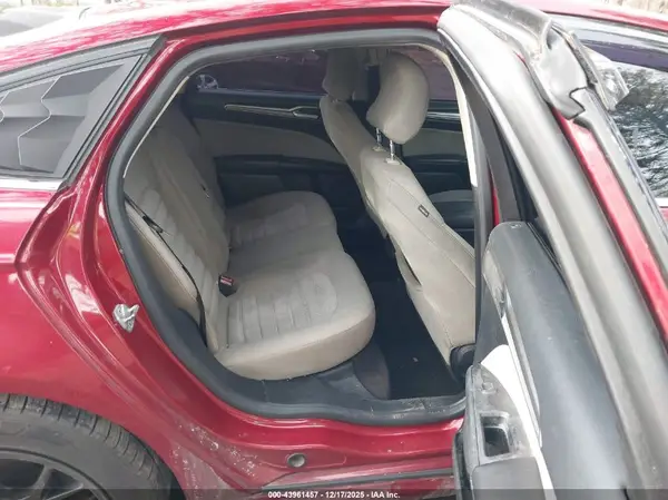 3FA6P0G7XHR290550 2017 FORD FUSION - Image 8