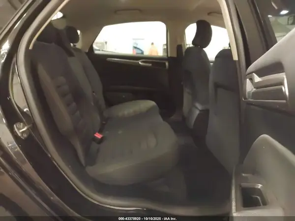 3FA6P0G7XHR299314 2017 FORD FUSION - Image 8