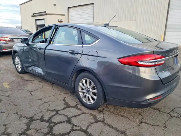 3FA6P0G7XHR336460 2017 FORD FUSION - Image 2