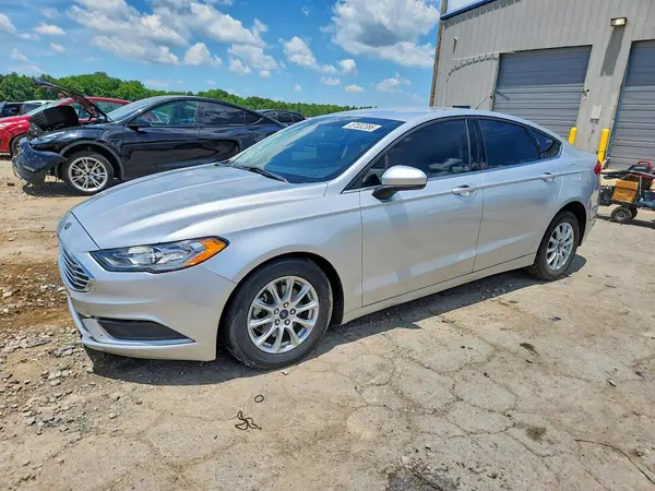 3FA6P0G7XHR363867 2017 FORD FUSION - Image 1