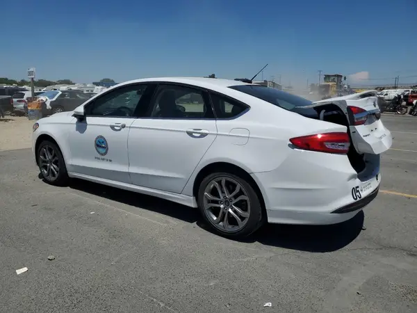 3FA6P0G7XHR387683 2017 FORD FUSION - Image 2
