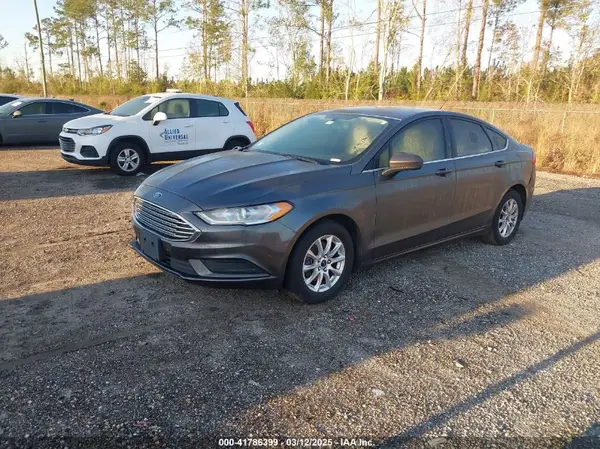 3FA6P0G7XJR125703 2018 FORD FUSION - Image 2