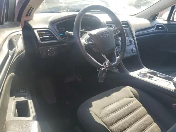 3FA6P0G7XJR228748 2018 FORD FUSION - Image 8