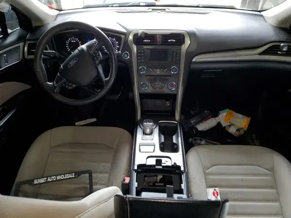 3FA6P0G7XJR237823 2018 FORD FUSION - Image 8
