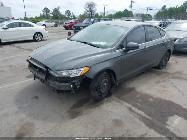 3FA6P0G7XKR102326 2019 FORD FUSION - Image 2