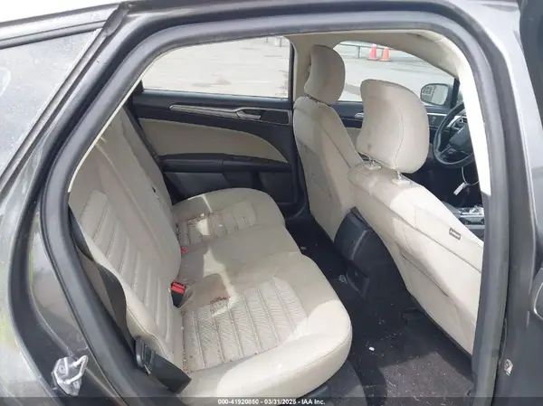 3FA6P0G7XKR102326 2019 FORD FUSION - Image 8