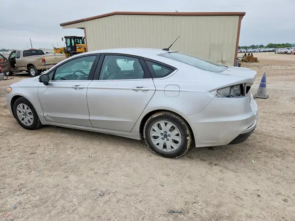 3FA6P0G7XKR113911 2019 FORD FUSION - Image 2