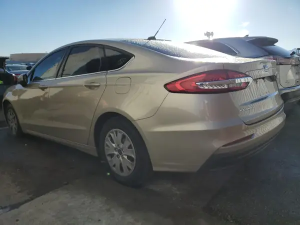 3FA6P0G7XKR115061 2019 FORD FUSION - Image 2
