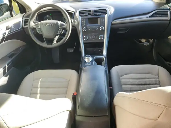 3FA6P0G7XKR115061 2019 FORD FUSION - Image 8