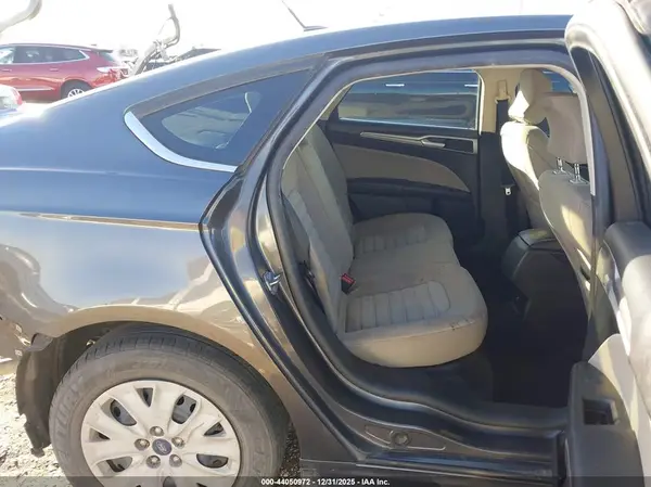 3FA6P0G7XKR132250 2019 FORD FUSION - Image 8