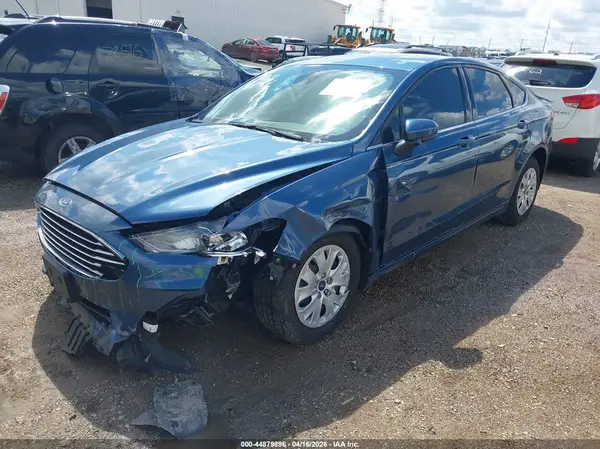 3FA6P0G7XKR163935 2019 FORD FUSION - Image 2