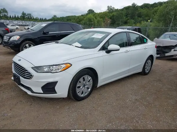3FA6P0G7XKR230419 2019 FORD FUSION - Image 2