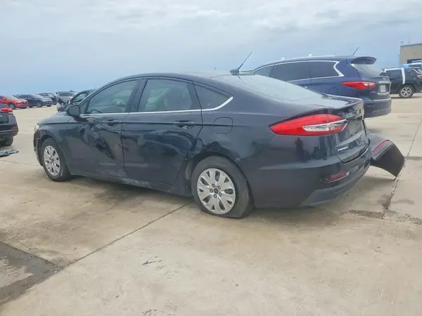 3FA6P0G7XKR231439 2019 FORD FUSION - Image 2