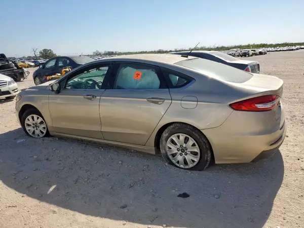 3FA6P0G7XKR231599 2019 FORD FUSION - Image 2
