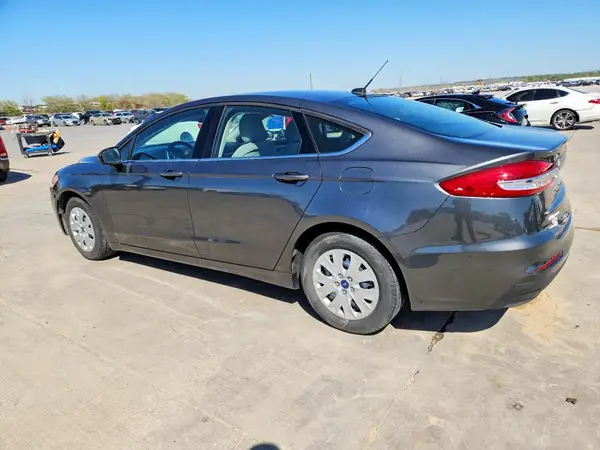3FA6P0G7XKR268541 2019 FORD FUSION - Image 2