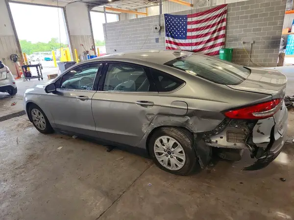 3FA6P0G7XLR170174 2020 FORD FUSION - Image 2