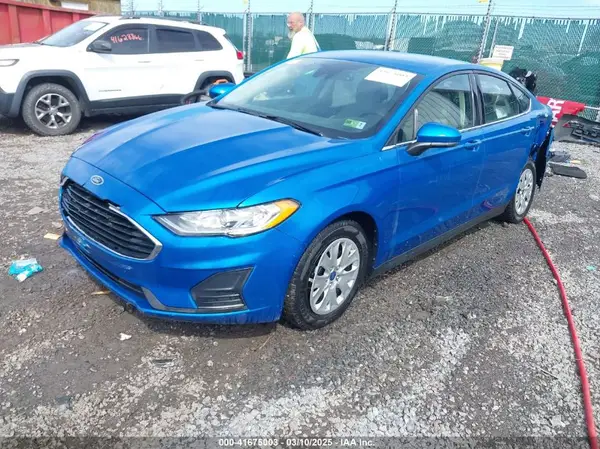 3FA6P0G7XLR200127 2020 FORD FUSION - Image 2