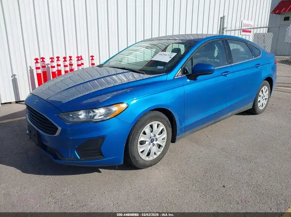 3FA6P0G7XLR201553 2020 FORD FUSION - Image 2