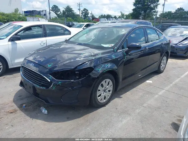 3FA6P0G7XLR252311 2020 FORD FUSION - Image 2