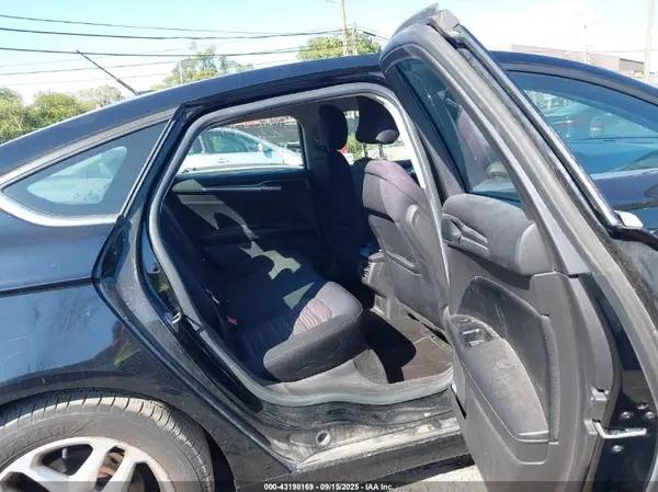 3FA6P0H70GR104401 2016 FORD FUSION - Image 8
