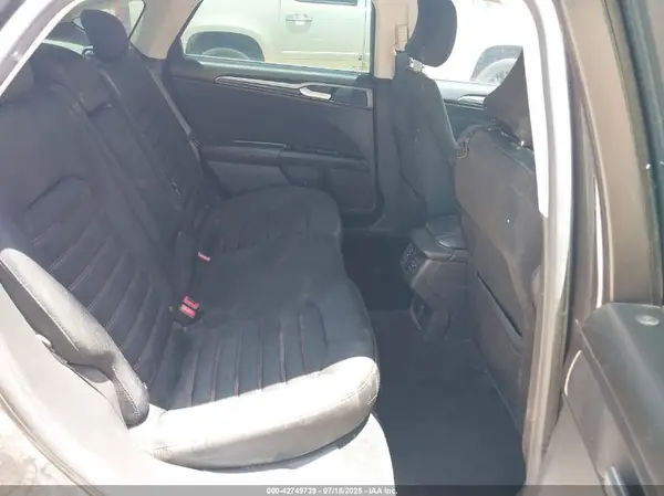 3FA6P0H70GR104995 2016 FORD FUSION - Image 8