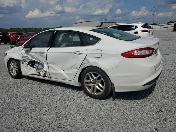 3FA6P0H70GR111719 2016 FORD FUSION - Image 2