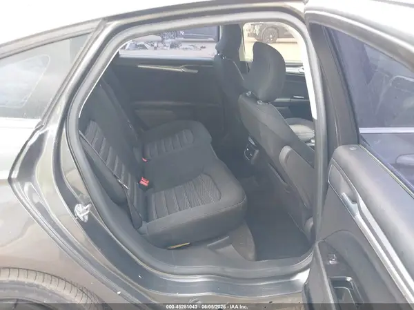 3FA6P0H70GR143019 2016 FORD FUSION - Image 8