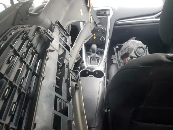 3FA6P0H70GR150682 2016 FORD FUSION - Image 8