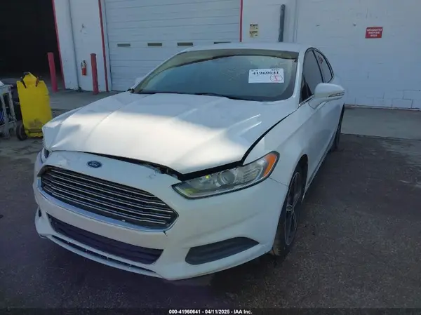 3FA6P0H70GR200125 2016 FORD FUSION - Image 2