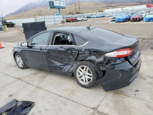 3FA6P0H70GR215739 2016 FORD FUSION - Image 2
