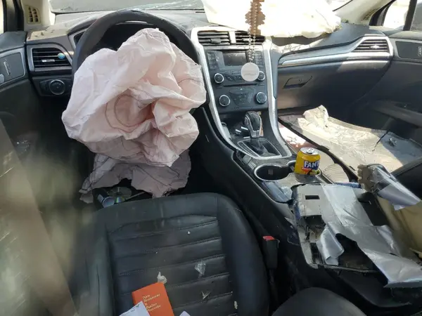 3FA6P0H70GR216759 2016 FORD FUSION - Image 8
